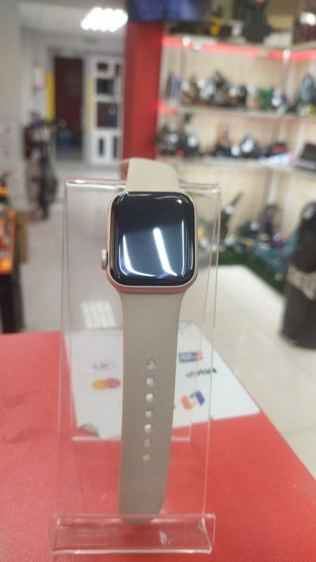 Часы смарт Apple watch se 40mm