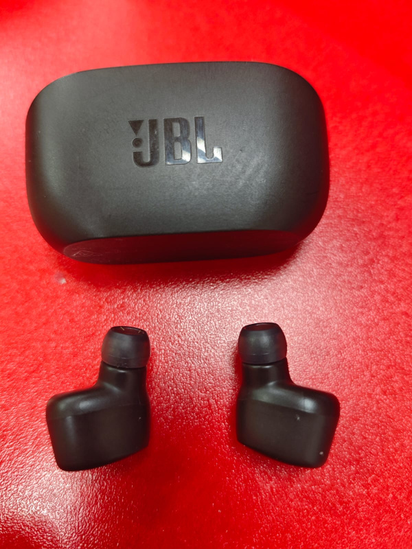 Наушники JBL 100TWS
