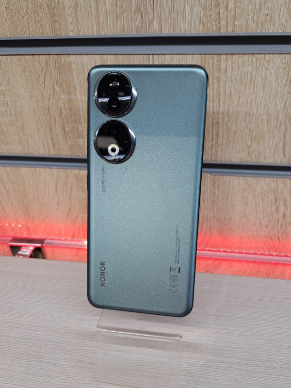 Мобильный телефон Honor 90