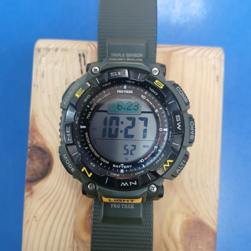 Часы наручные Casio  protrek