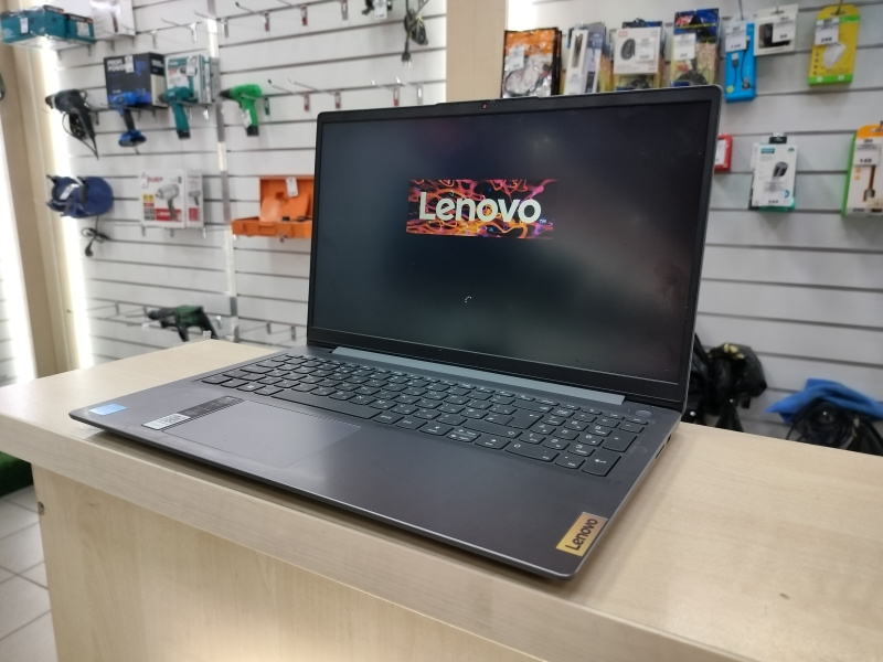 Ноутбук Lenovo 3