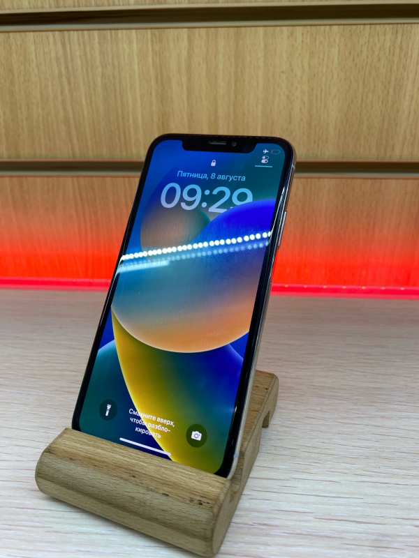 Мобильный телефон Apple iPhone X