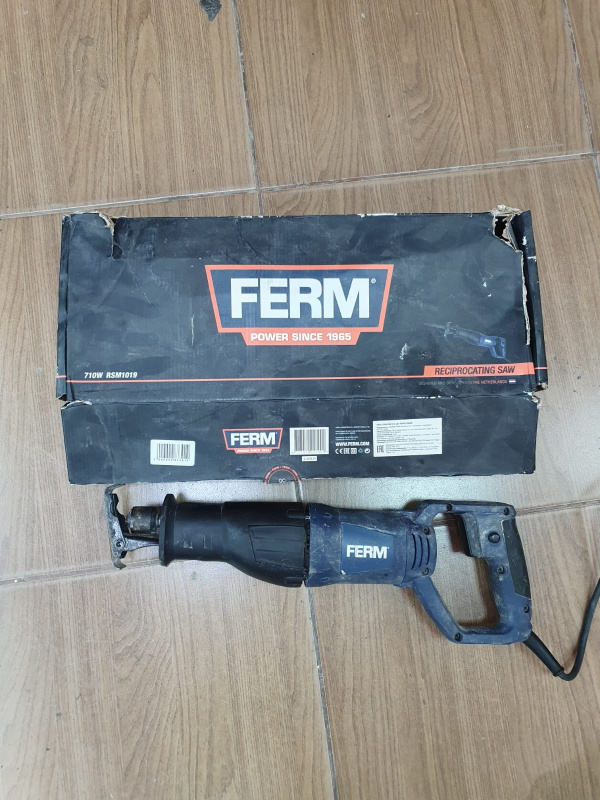 Сабельная пила Ferm 710W RSM1019