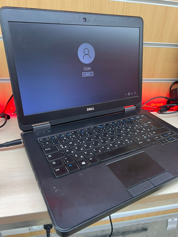 Ноутбук Dell E5450