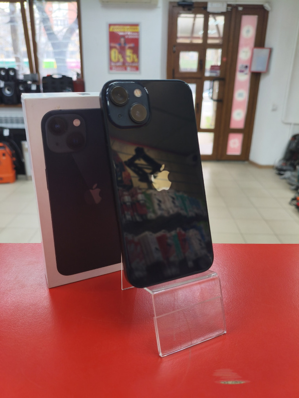 Мобильный телефон Apple iPhone 13