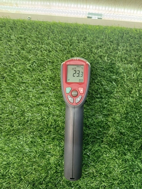 Термометр АКИП 9310