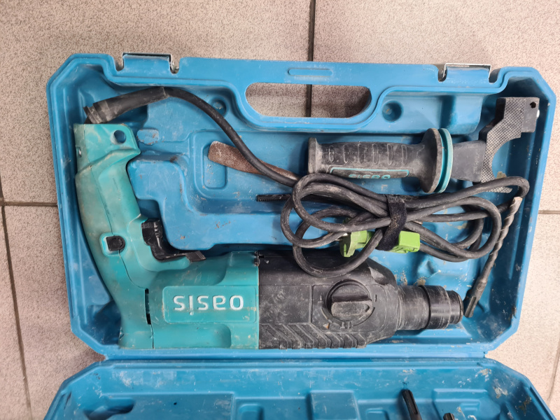 Перфоратор Oasis PR-80