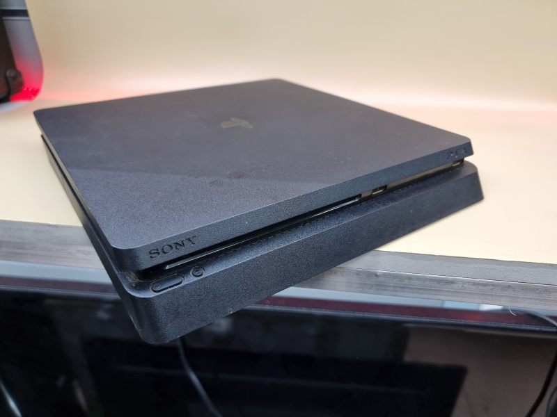 Игровая приставка Sony PlayStation 4 Slim 1tb