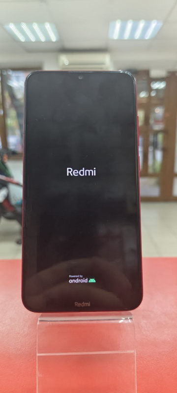 Мобильный телефон Xiaomi Redmi 8