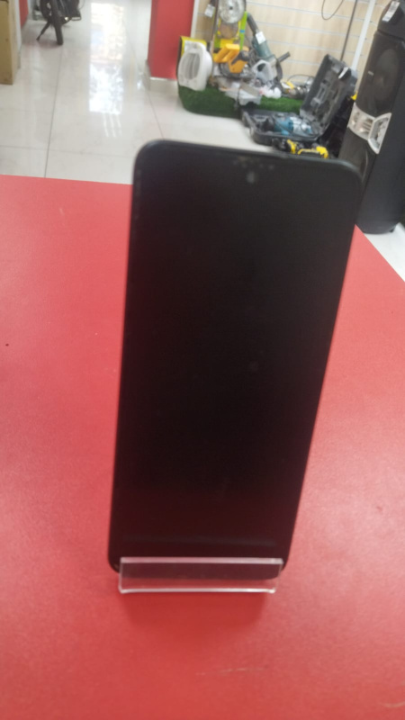 Мобильный телефон Xiaomi Redmi 12