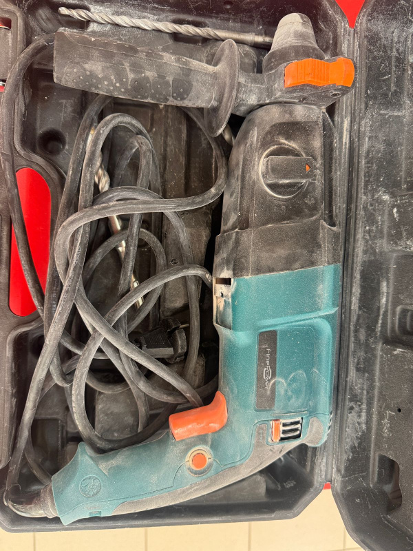 Перфоратор ProfiPower RH220