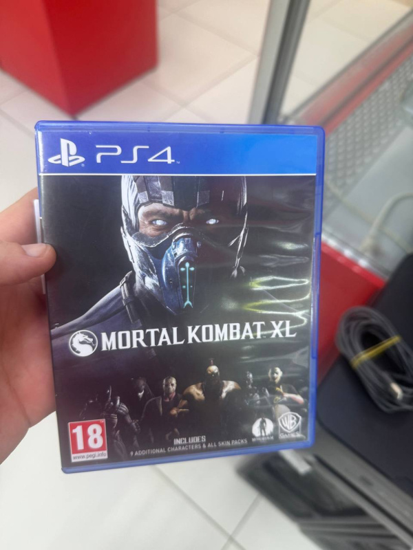 Игра Sony mortal combat XL