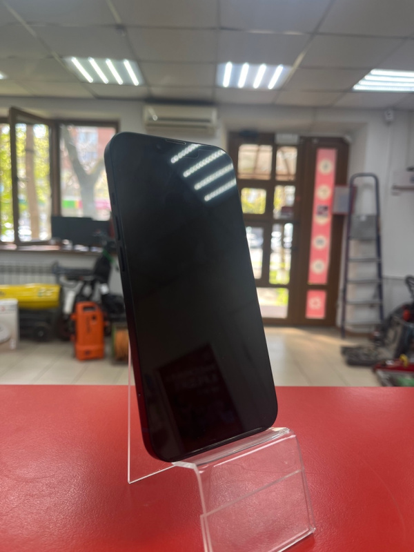 Мобильный телефон Apple iPhone 13