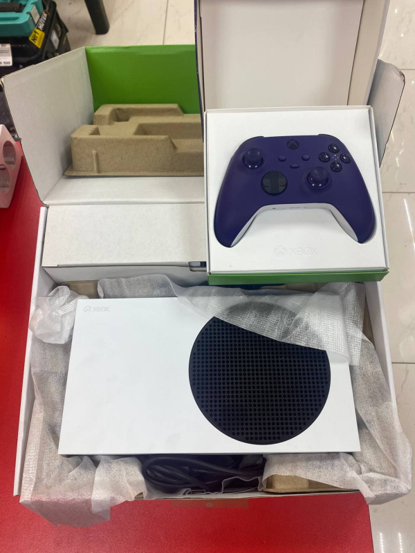 Игровая приставка Xbox series S