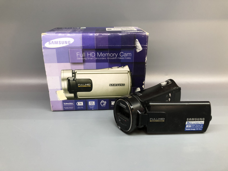 Видеокамера Samsung Full HD Memory Cam