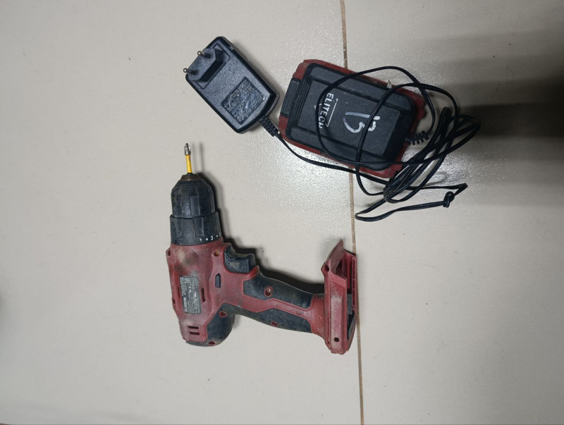 Шуруповерт Elitech Не указана