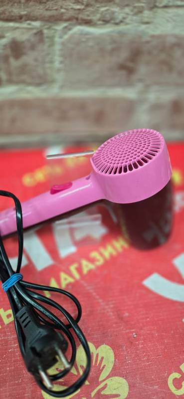 Фен Philips Compact 1000