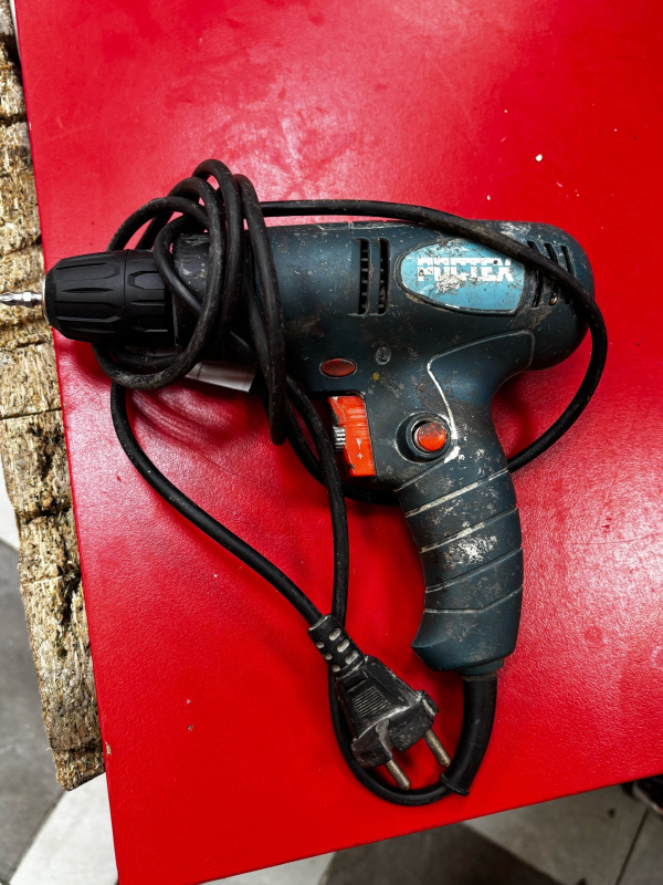 Дрель  poctex дш450р