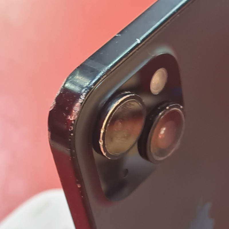 Мобильный телефон Apple iPhone 15
