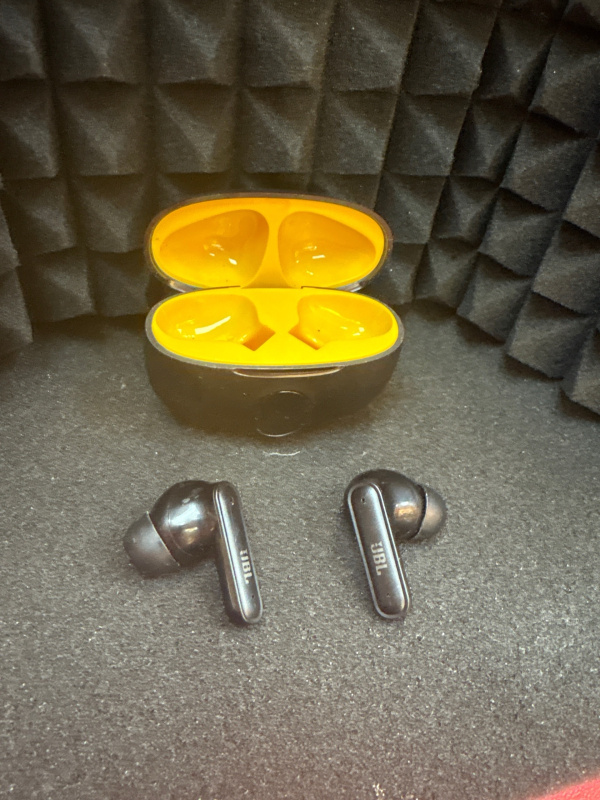 Наушники JBL TWS