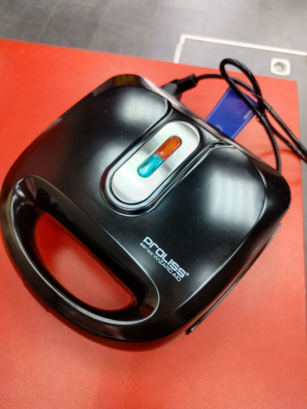 вафельница  pro 831