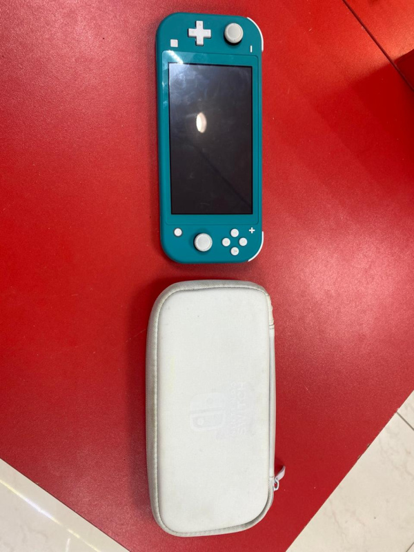 Игровая приставка Nintendo Switch HDH-001