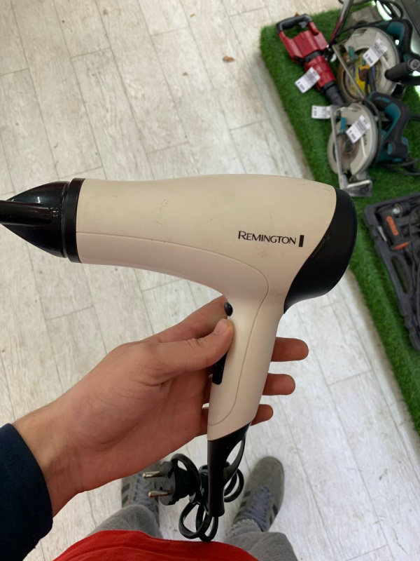 Фен Remington D3015