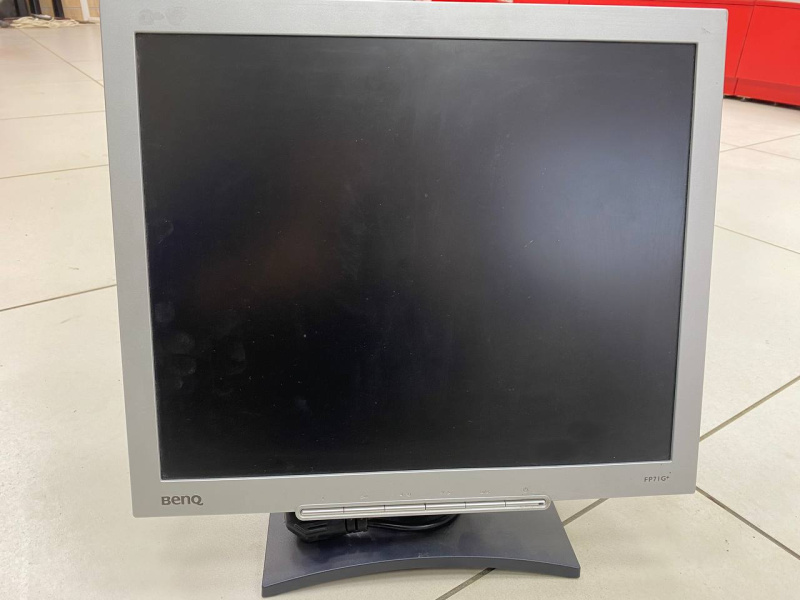 Монитор BenQ FP71G
