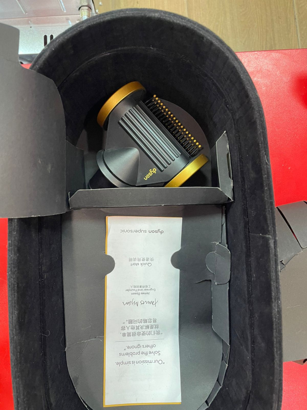 Фен  Dyson  Supersonic HD15 Malaysia