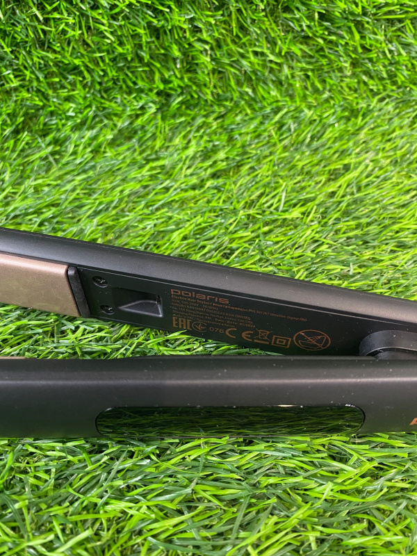 выпрямитель для волос Polaris Digital PRO