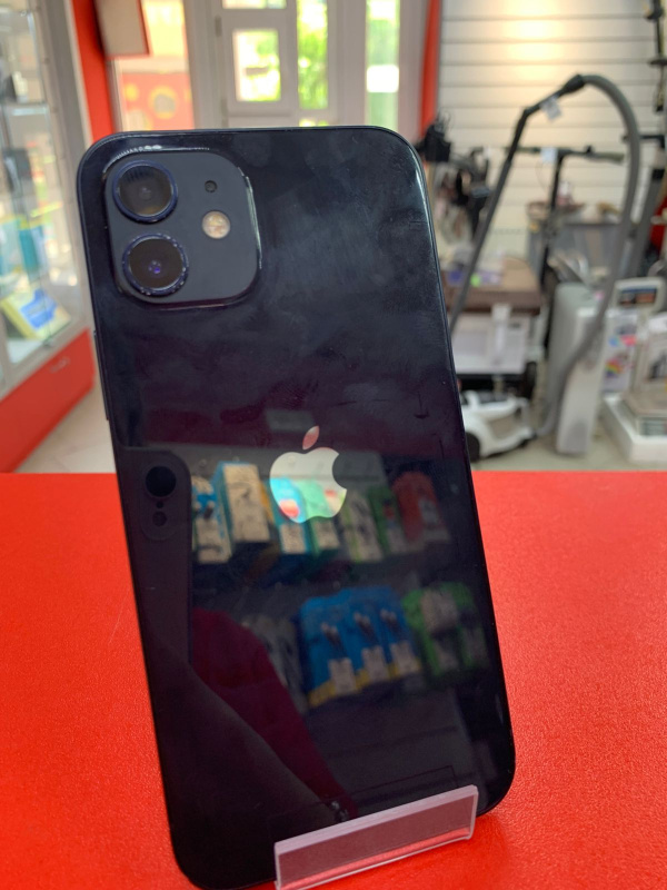 Мобильный телефон Apple iPhone 12