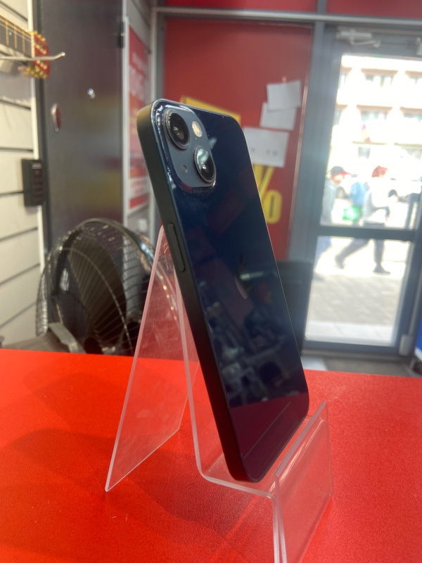 Мобильный телефон Apple iPhone 13