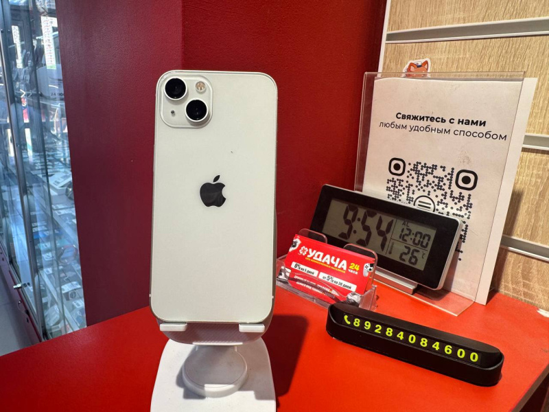 Мобильный телефон Apple iPhone 13