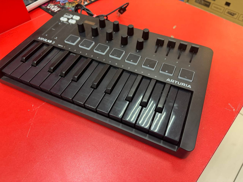 lab3 Arturia minilab3