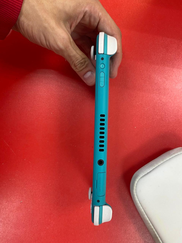 Игровая приставка Nintendo Switch HDH-001