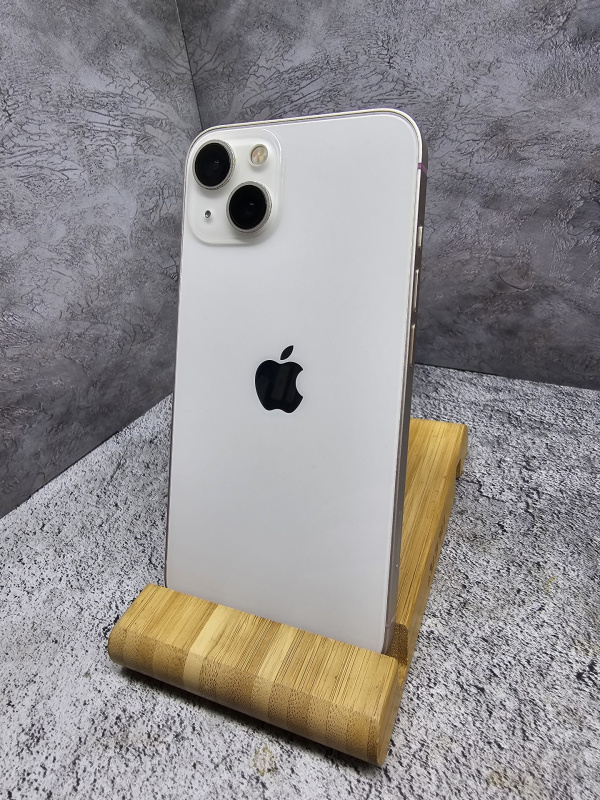 Мобильный телефон Apple iPhone 13