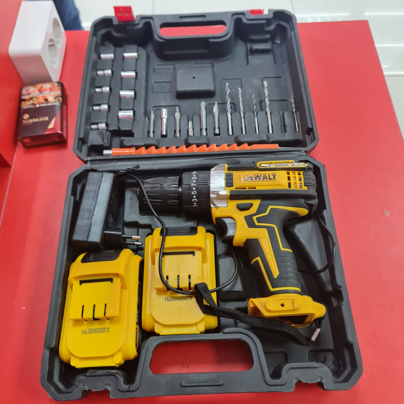 Шуруповерт  0-350