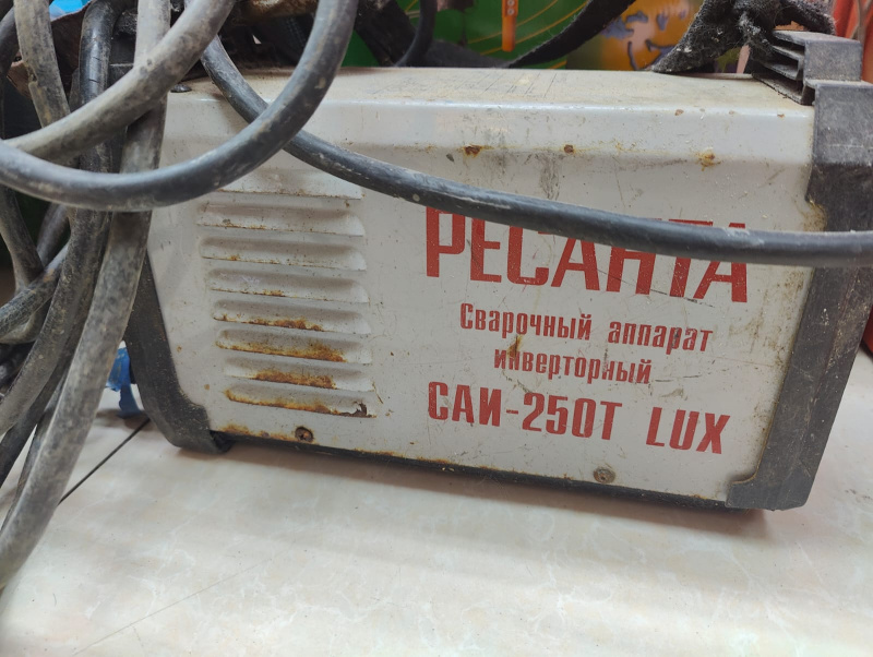 Дуговая сварка (ММА) Ресанта саи-250Т LUX