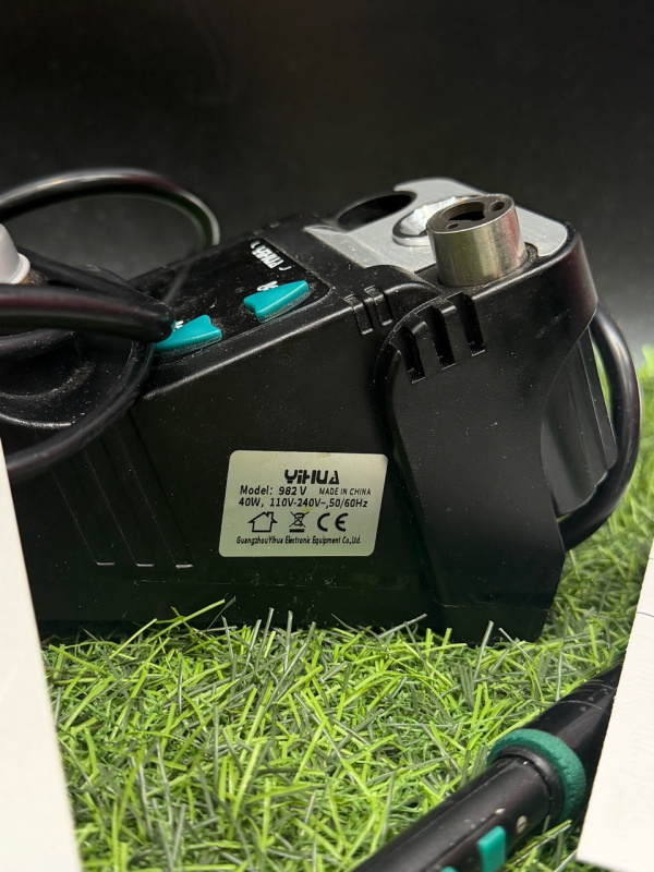Паяльная станция Yihua 982v