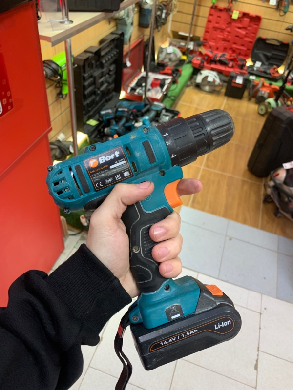 Шуруповерт bort BAB-14UX2Li-FDK