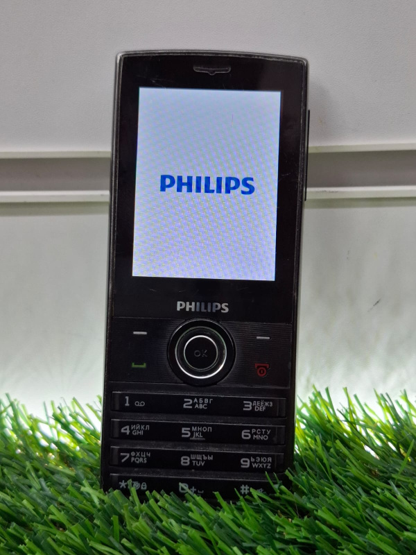 Мобильный телефон Philips Xenium X501