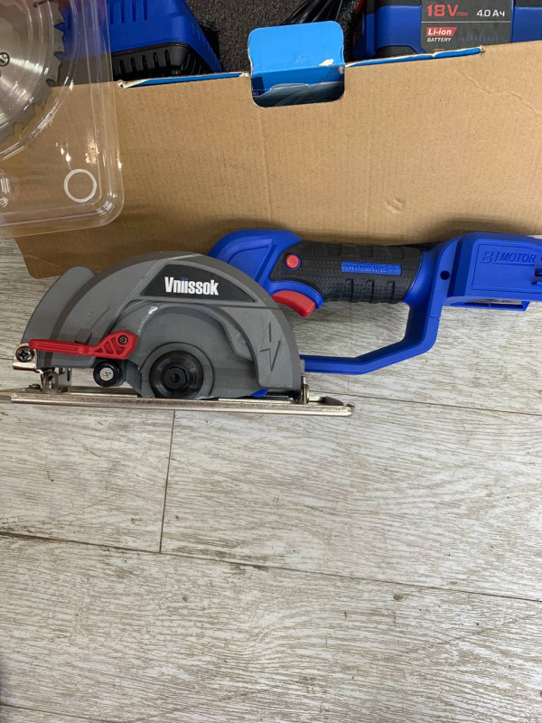 Циркулярная пила Vniissok V-18B