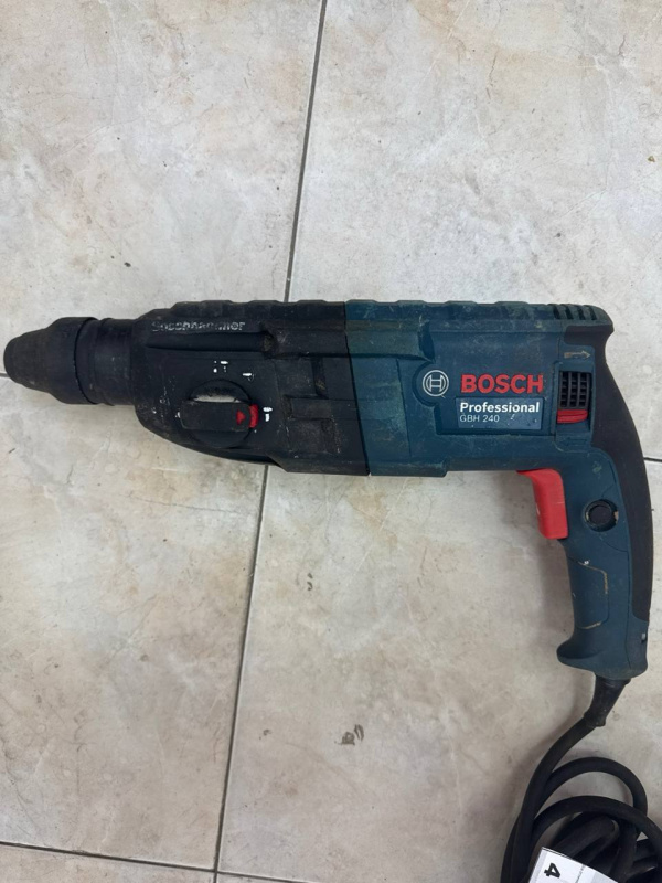 Перфоратор Bosch gbh-240