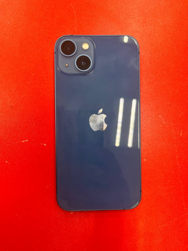 Мобильный телефон Apple iPhone 13