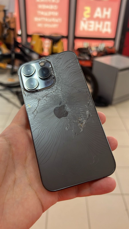 Мобильный телефон Apple iPhone 13 Pro