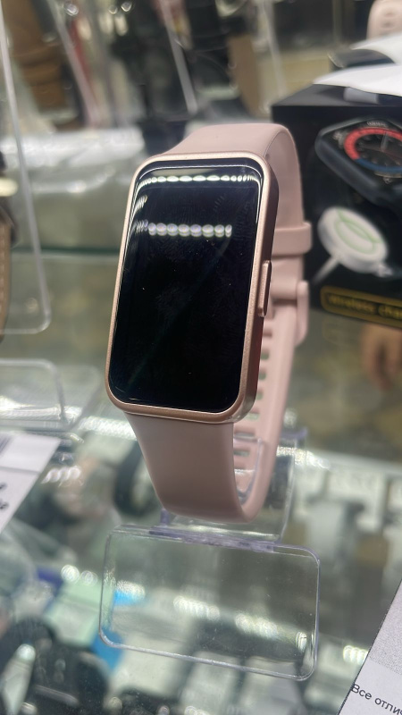 Часы смарт Huawei Band 8