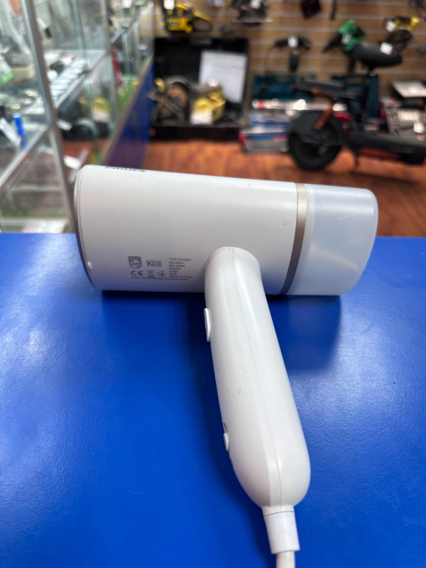Отпариватель Phillips STH3020