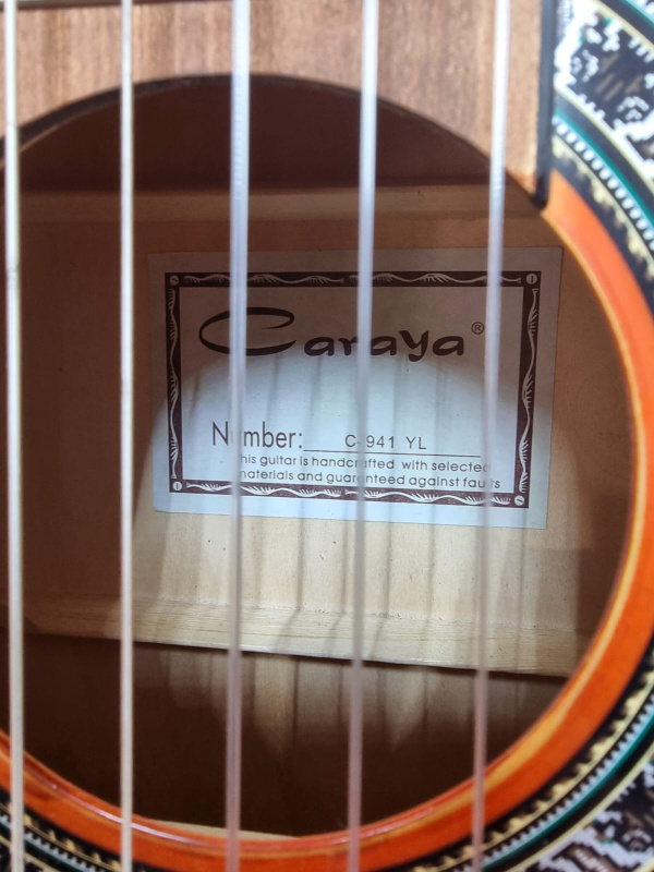 ГИТАРА CARAYA Caramel C941-YL