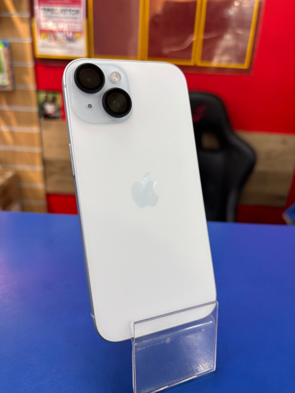 Мобильный телефон Apple iPhone 15